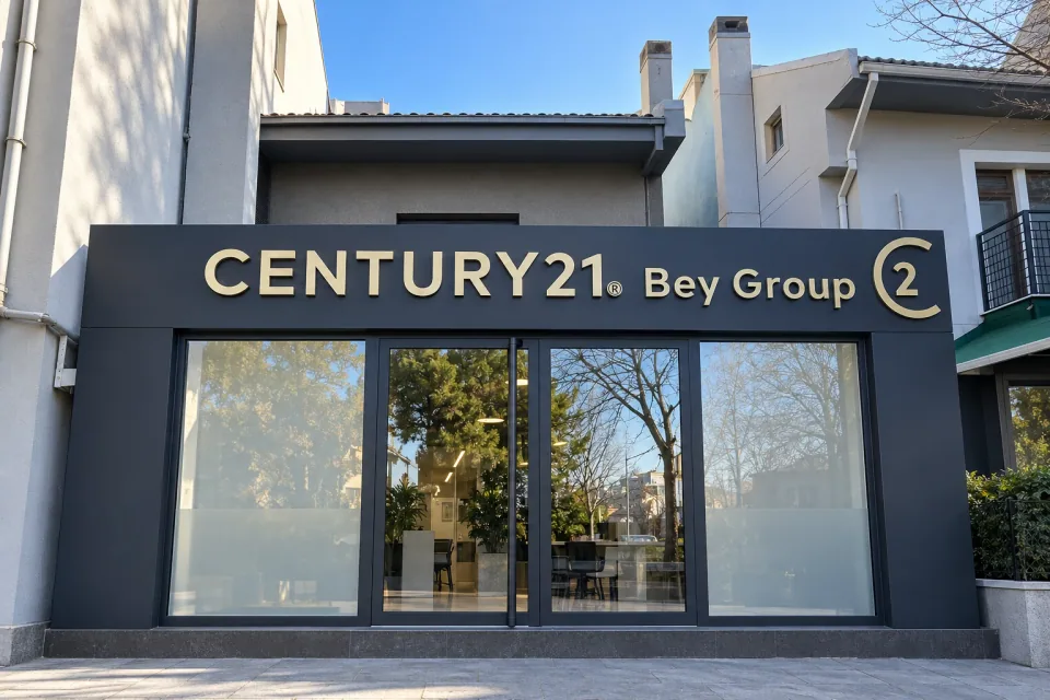 Century 21 Bey Group · Metal harf