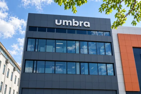 Umbra · Kompozit bina cephesi